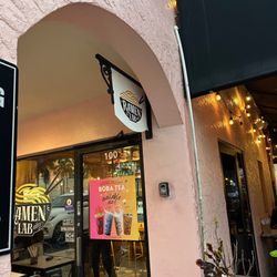Ramen Lab Eatery - Entry
