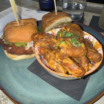 Pulpo Kitchen + Lounge - Steak sandwich and papas bravas - Salad Near Me - St. Petersburg, Florida Pulpo Kitchen + Lounge - Steak sandwich and papas bravas - Salad Near Me - St. Petersburg, Florida