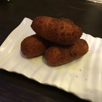 L'Avant Comptoir - Croquette jambon - Tapas Bars Near Me - Paris, 75