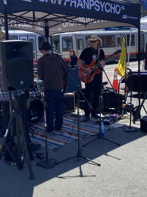 Inner Sunset Flea Market~2nd Sundays April to November 2024 by null