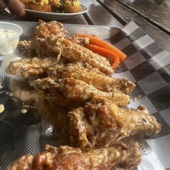 Forty Thieves - Beef on Weck wings - Pubs Near Me - Buffalo, New York