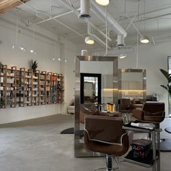 Hair Jungle - Hair products, hair salon, hair station
