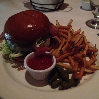 Sonsie - Wagyu beef burger - New American Near Me - Boston, Massachusetts Sonsie - Wagyu beef burger - New American Near Me - Boston, Massachusetts