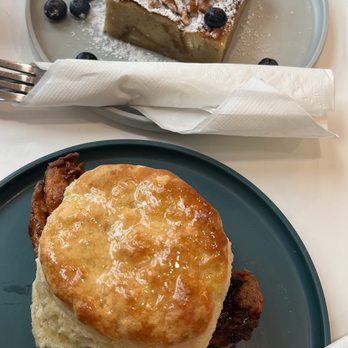 The Bean - Chicken Biscuit & bread pudding - Coffee & Tea Near Me - Jackson, Mississippi