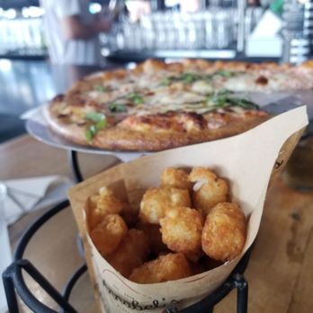 Annabel's Pizza - Pizza Near Me - Schenectady, New York
