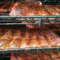 Harris' Smokehouse BBQ - Amazing Ribs!!!