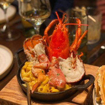 Yardbird - Amazing Lobster Mac and Cheese - Southern Near Me - Dallas, Texas Yardbird - Amazing Lobster Mac and Cheese - Southern Near Me - Dallas, Texas