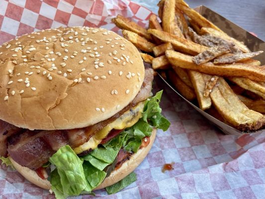 Annie's Lunch Box by null