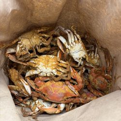 Woodburn's Clams & Crabs