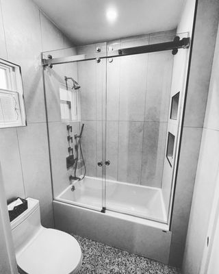 V-Y Glass and Mirror Services by null