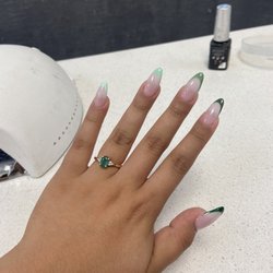 Ongles Chery - Full set manicure that I am obsessed with !