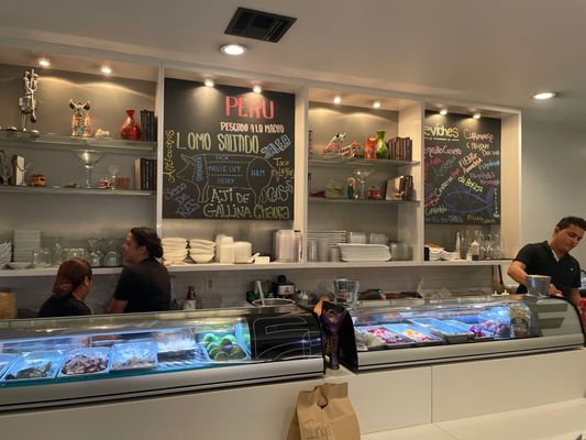 Dr. Limon Ceviche Bar - FIU by null