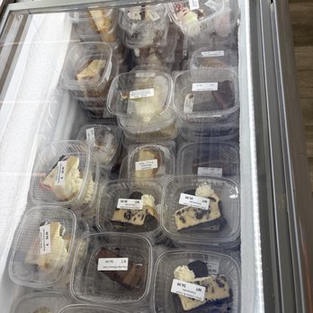 Capri Deli - Dessert bin - Delis Near Me - Covina, California Capri Deli - Dessert bin - Delis Near Me - Covina, California