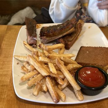 Dizzy Chicken Barbecue - Ribs - Barbeque Near Me - Saratoga Springs, New York Dizzy Chicken Barbecue - Ribs - Barbeque Near Me - Saratoga Springs, New York