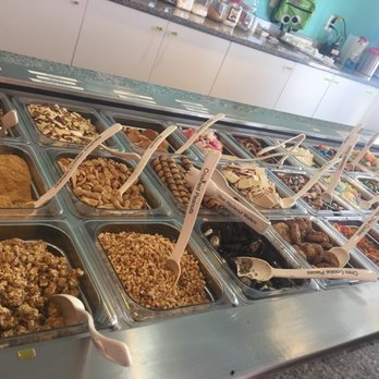 SweetFrog - Ice Cream & Frozen Yogurt Near Me - Falls Church, Virginia