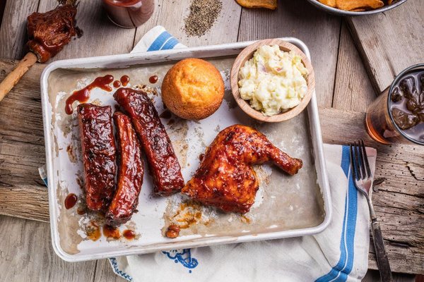 Famous Dave's Bar-B-Que by null