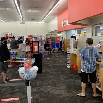 CVS Pharmacy - 16 people waiting for over an hour! - Drugstores Near Me - Irvine, California CVS Pharmacy - 16 people waiting for over an hour! - Drugstores Near Me - Irvine, California