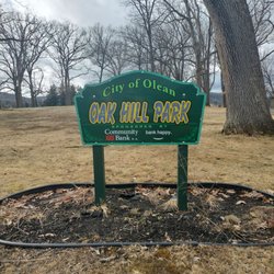 Oak Hill Park - Entrance on Washington Street