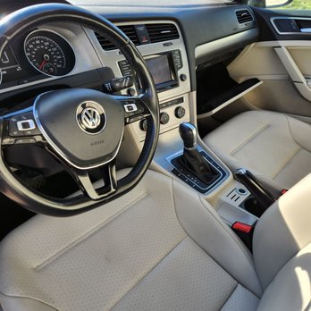 Best Car Buys - Clean interior and lots of options! - Car Dealers Near Me - Englewood, Colorado Best Car Buys - Clean interior and lots of options! - Car Dealers Near Me - Englewood, Colorado