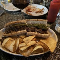 Matū Philly Cheesesteak