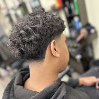 Patilla Barbershop - Muy buenos barberos - Barbers Near Me - Garland, Texas Patilla Barbershop - Muy buenos barberos - Barbers Near Me - Garland, Texas