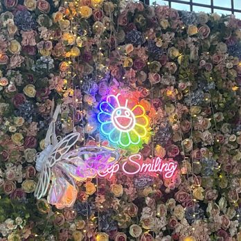 New Thai Elephant - Nice decorations - Thai Near Me - San Mateo, California New Thai Elephant - Nice decorations - Thai Near Me - San Mateo, California