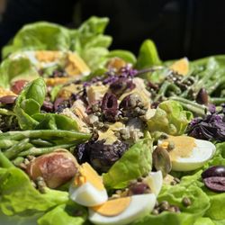 Harvard Cookin' Girl - Salad Nicoise