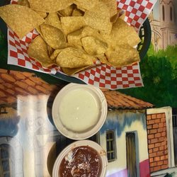 Garcias Taqueria - Chips,Salsa and cheese dip- great