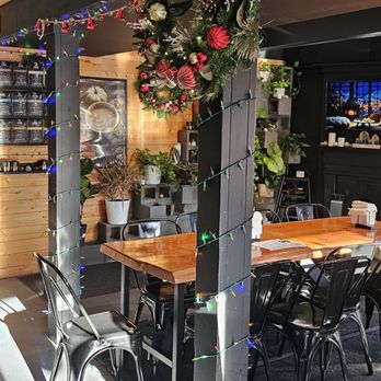 Caffe Cocina Coffee Roasting - the interior of a cafe - Cafes Near Me - Poulsbo, Washington