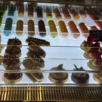 Le Cafe Du Val - Display - Cafes Near Me - Henderson, Nevada