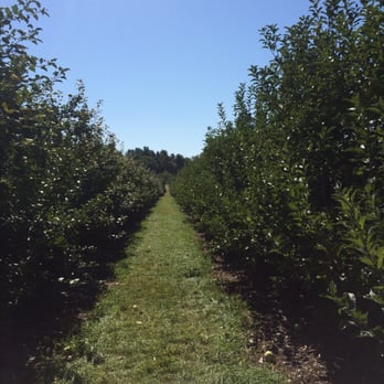 Parlee Farms - Farmers Market Near Me - Tyngsboro, Massachusetts