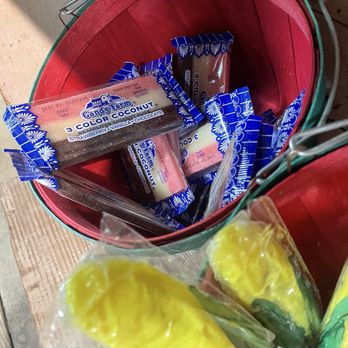 Grasshopper Farms NC - Old fashioned candy in the country store - Nurseries & Gardening Near Me - Knightdale, North Carolina
