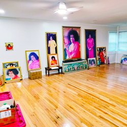 Ishwar Center - New Satya Sai Baba Temple at Ishwar Center