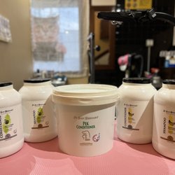 Furry Babies Pet Grooming - Luxury pet shampoo and conditioner from Italy