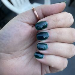 Idol Nails