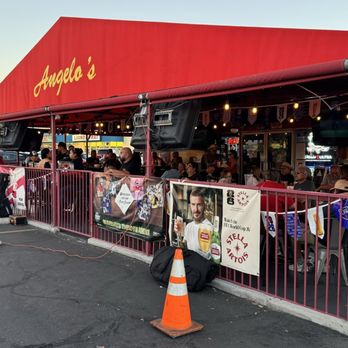 Angelo's Hamburgers - The patio seating..!! - Burgers Near Me - Anaheim, California Angelo's Hamburgers - The patio seating..!! - Burgers Near Me - Anaheim, California