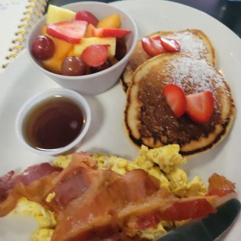 Roots Guatemalan Grill And Bar - Breakfast Combo Plate - Bars Near Me - Durham, North Carolina Roots Guatemalan Grill And Bar - Breakfast Combo Plate - Bars Near Me - Durham, North Carolina