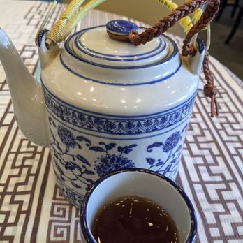 Hao's Lamb Restaurant - Complimentary tea - Chinese Near Me - Richmond, British Columbia Hao's Lamb Restaurant - Complimentary tea - Chinese Near Me - Richmond, British Columbia