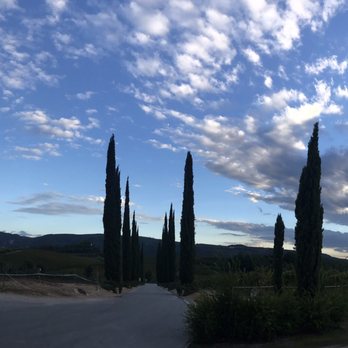 Vilarnau - Wineries Near Me - Espiells, B