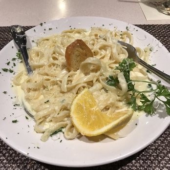Valentino's Restaurant - Fettuccini Alfredo - Diners Near Me - Baltimore, Maryland