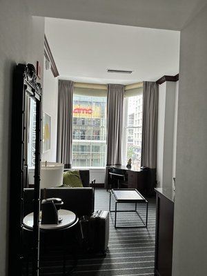 Staypineapple, An Iconic Hotel, The Loop Chicago by null