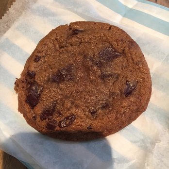 Schmackary's - Classic chocolate chip - Desserts Near Me - New York, New York Schmackary's - Classic chocolate chip - Desserts Near Me - New York, New York