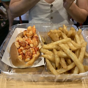 Pauli's - Hot lobster roll. Excellent! - Sandwiches Near Me - Boston, Massachusetts