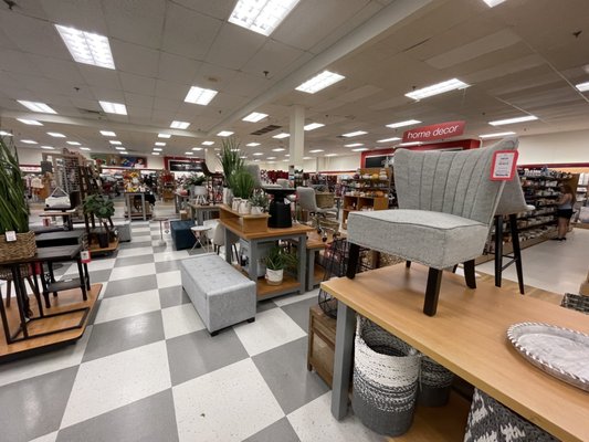 TJ MAXX - Updated July 2025 - 145 Photos & 24 Reviews - 1487 Hwy 17 N