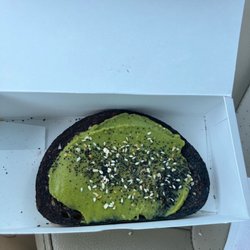 Dunkin' - Avacado toast