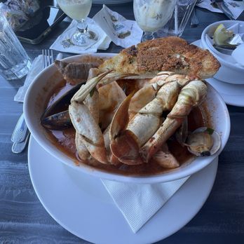 The Fish Hopper - Seafood Cioppino - Seafood Near Me - Monterey, California The Fish Hopper - Seafood Cioppino - Seafood Near Me - Monterey, California