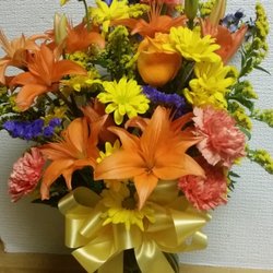 Tiger Lilli's Florist - Thanksgiving Vase
