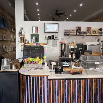Muse Coffee Studio - Coffee & Tea Near Me - Chicago, Illinois