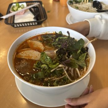 Pho Thanh Huong - ##19 Bn B Hu - Thick Vermicelli w/ Pork & Beef (Spicy Broth) - Vietnamese Near Me - Las Vegas, Nevada Pho Thanh Huong - ##19 Bn B Hu - Thick Vermicelli w/ Pork & Beef (Spicy Broth) - Vietnamese Near Me - Las Vegas, Nevada