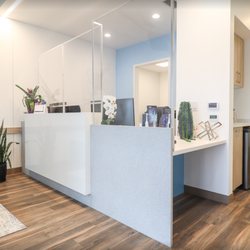 Winnipeg North Dental - Reception